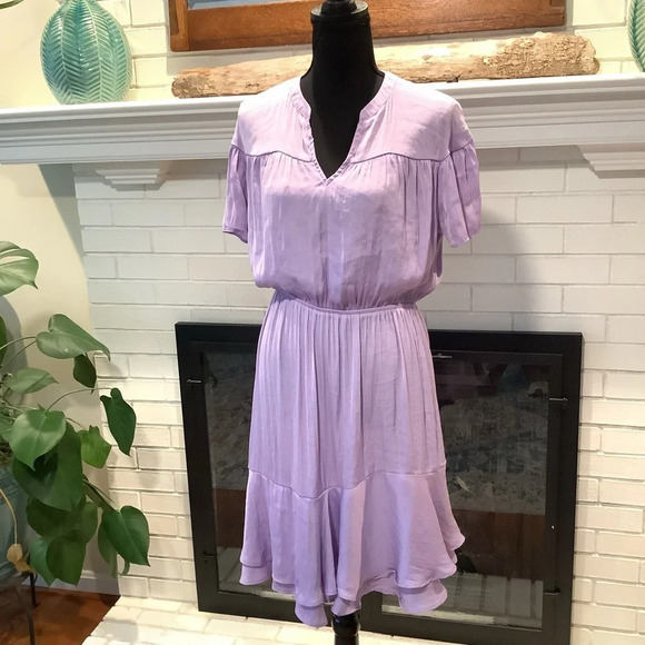 #179 Gorgeous Simply Vera Wang Lilac Fit and Flare Dress Size Medium - Picture 3 of 10